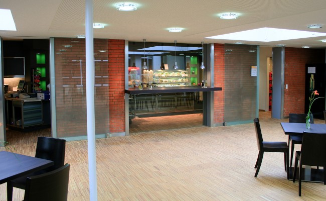 Universitätsneubau Lübecker Strasse | Neues Café im bestehenden Gebäude